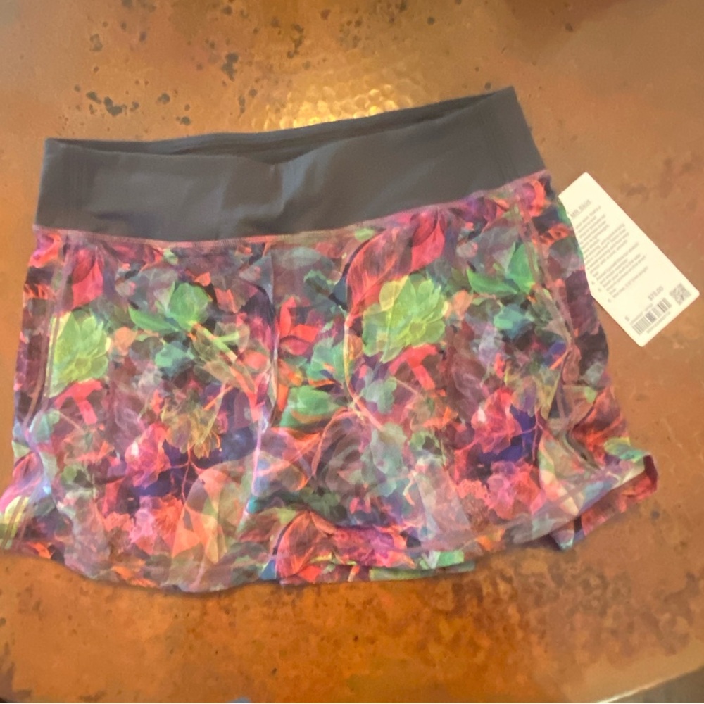 Lululemon pace, rival skirt long size 8 brand new